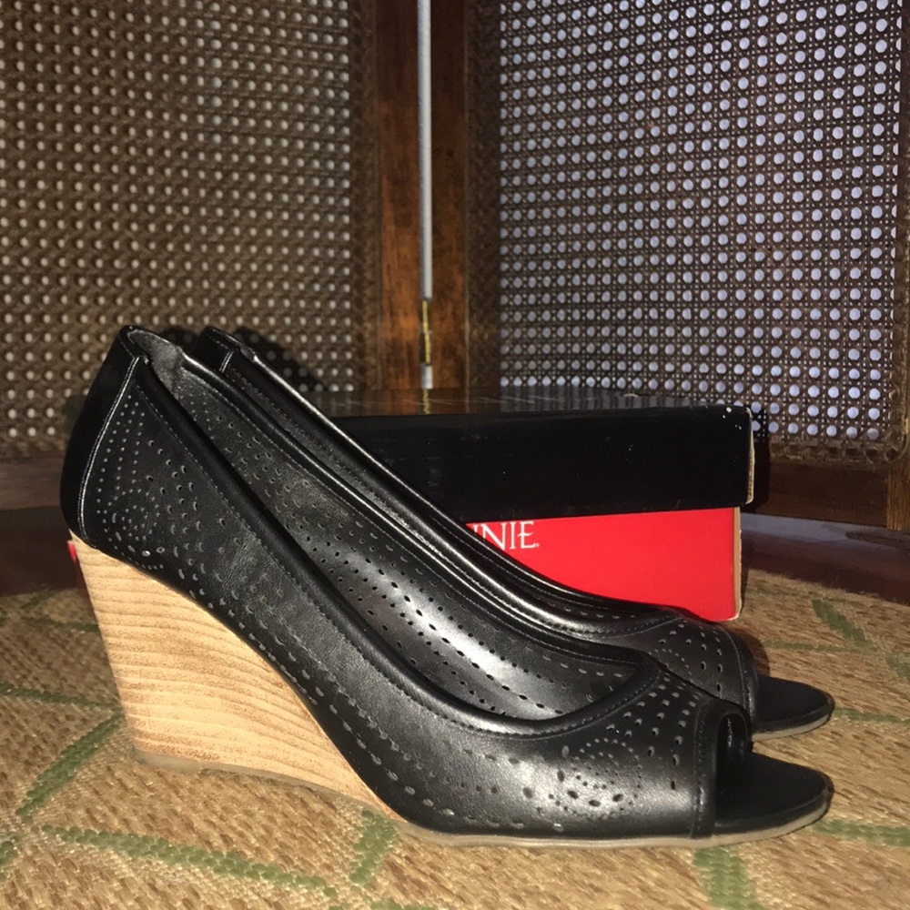 Connie Wedge Heels - Picture 2 of 6